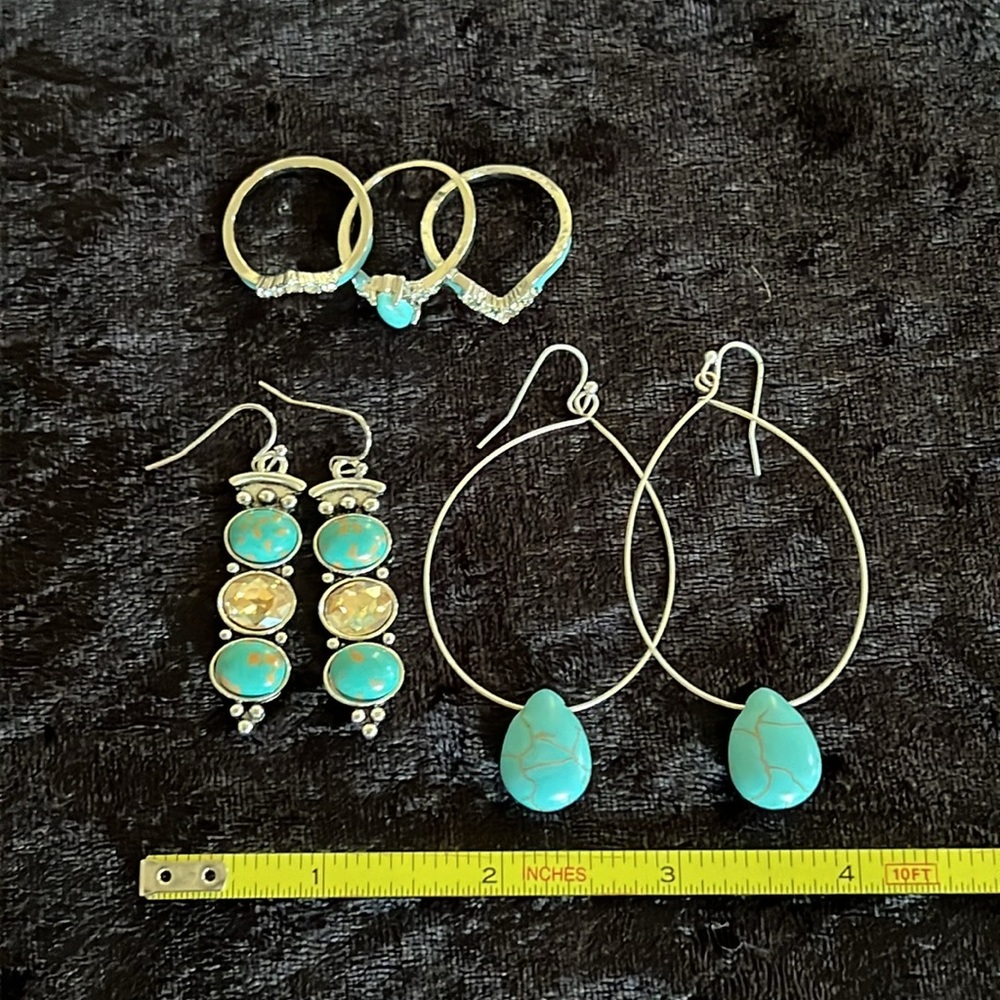 Dyed turquoise set